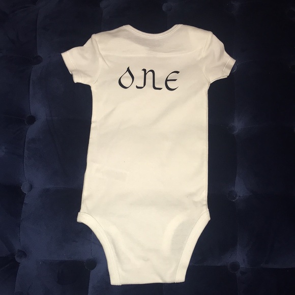 CHOSEN TEE - Picture 2 of 2